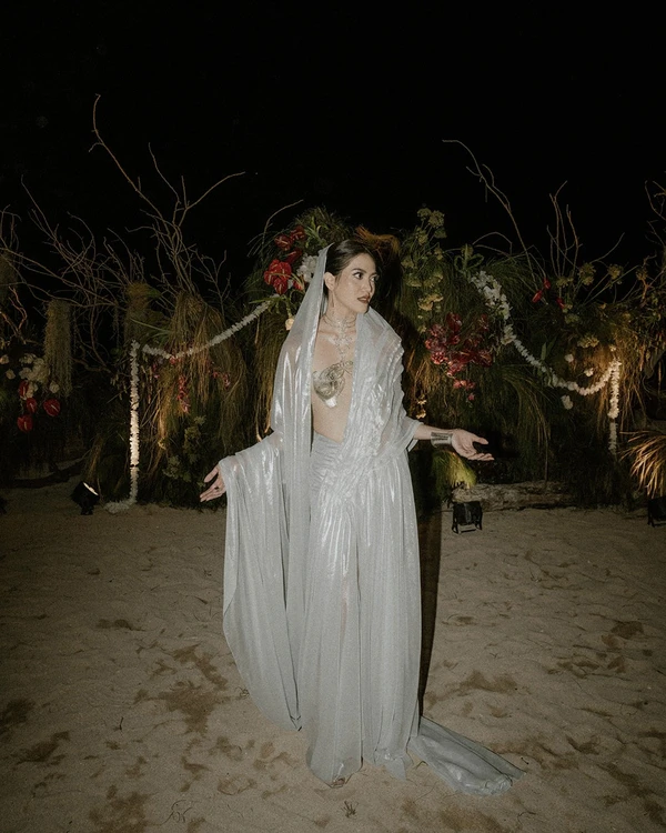 A Chic & Spiritual Beach Wedding on the Tropical Shores of Bali