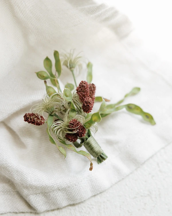 A Bold Destination Wedding in Umbria with Chartreuse Drapery & a Surprise Movie Moment