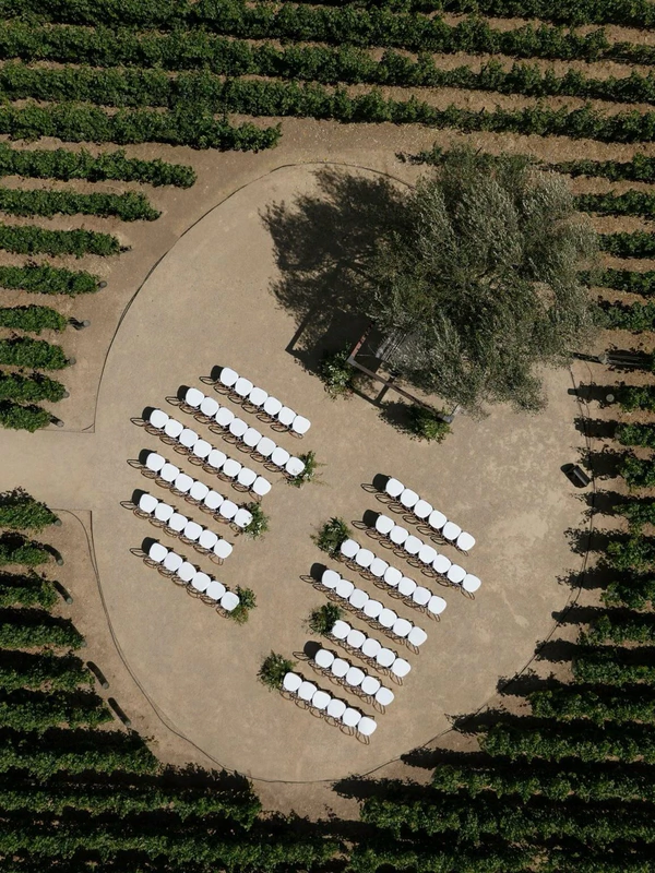 <a href="https://www.instagram.com/p/DNqmqaDv-Mh/?img_index=1">Alison Rose Events</a>, Photography: <a href="https://www.instagram.com/zachanddune/">Zach & Dune</a>