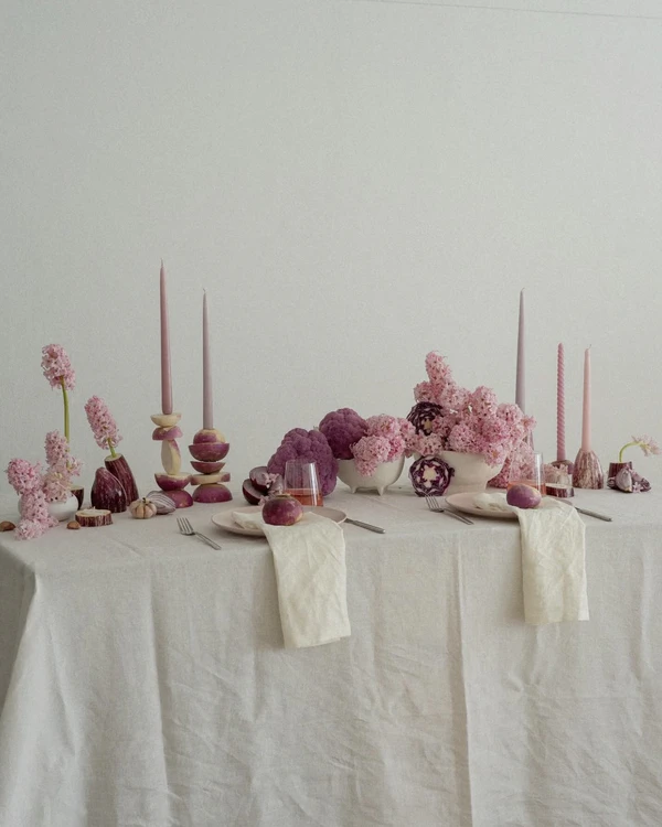 How to Choose Perfect Colors for Your Spring Wedding