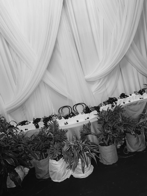 A Glamorous Art Deco Celebration Inspired by Vintage Travel at Gatsby Mansion