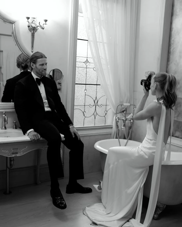 A Couple’s Guide to Wedding Photography Contracts: Image Rights, Timelines & Must-Knows