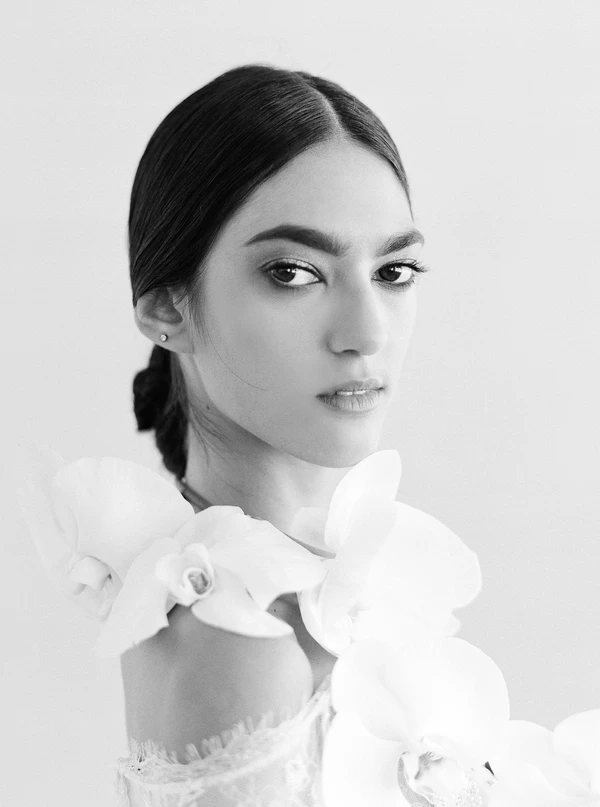 Page Beauty, wedding beauty in California, USA — portfolio photo 10