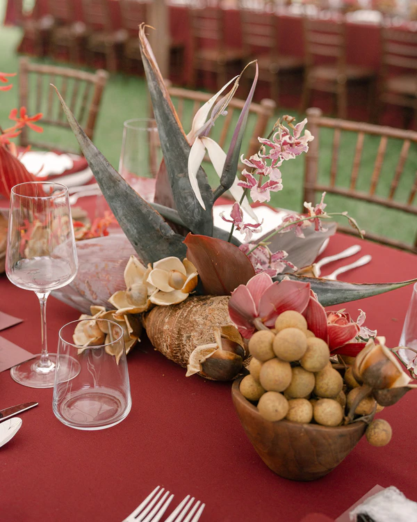 A Bold & Artfully Designed Wedding on the Lush Tropical Shores of Oahu, Hawaii