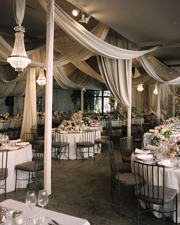 A Unique Fusion of Italian, Spanish & Chinese Cultures in this Chic Madrid Garden Wedding