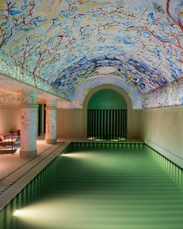 10 Romantic New Hotels in Paris