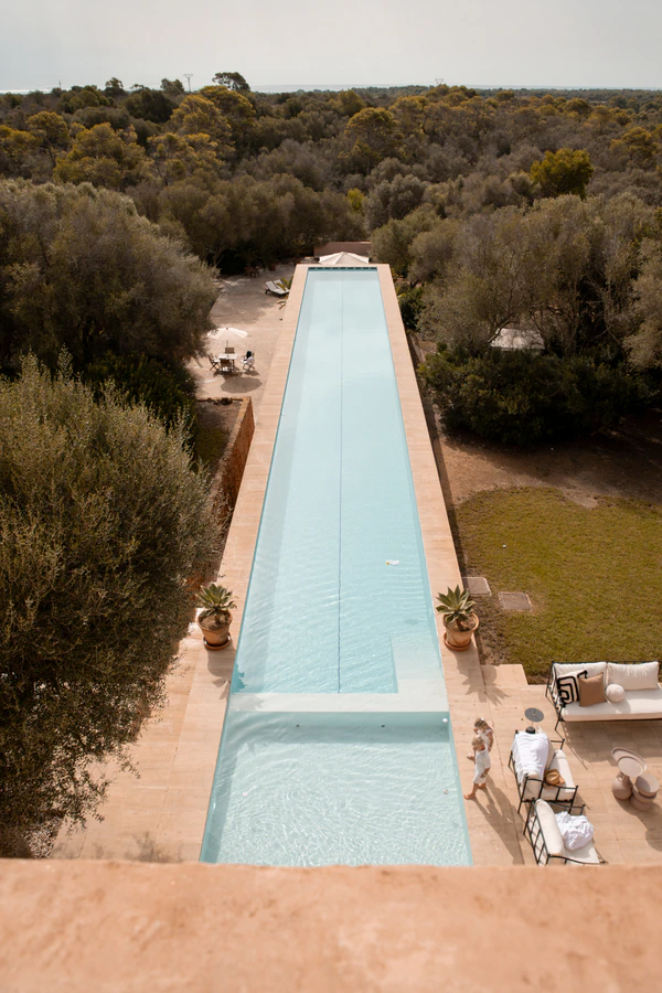 A Soul-Stirring Vow Renewal Weekend at Neuendorf House in Mallorca