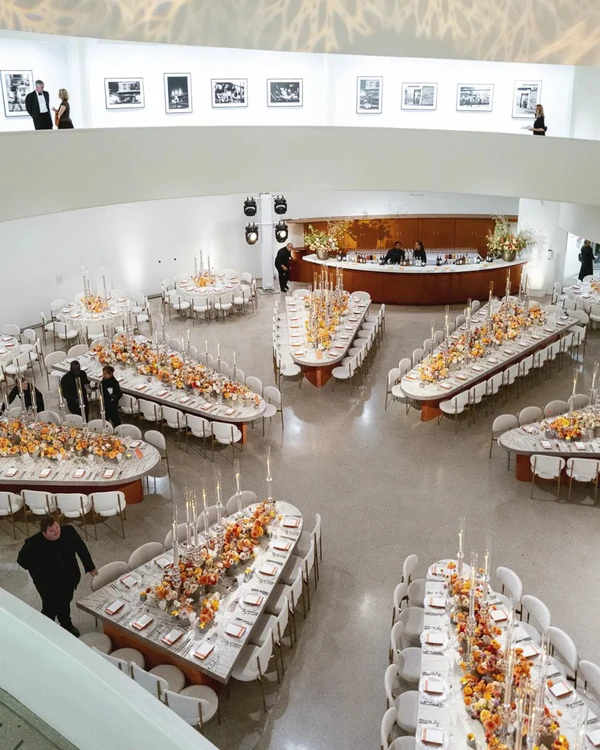 <a href="https://www.instagram.com/guggenheim/">Guggenheim</a>, Photography: <a href="https://www.instagram.com/goldleafevent/p/DMA5EX5OgfQ/?img_index=13">Andreas Sellinidis</a>