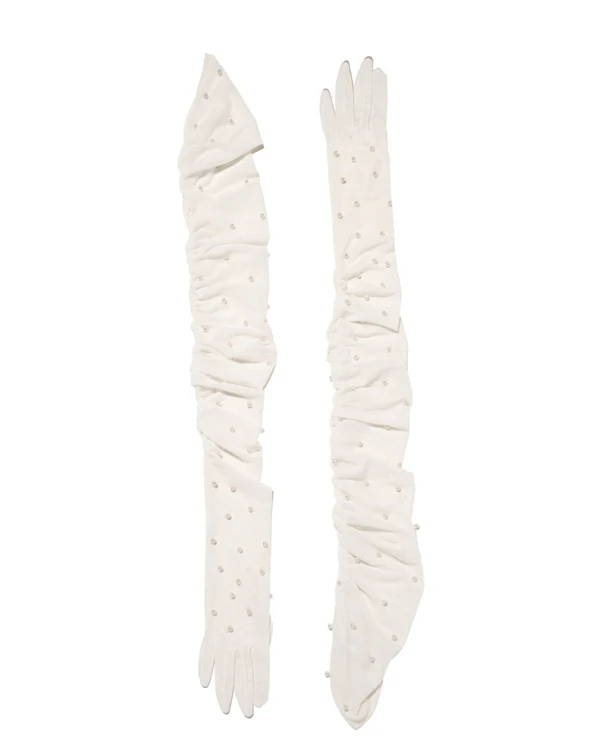 16 Wedding Gloves for Your Flawless Look