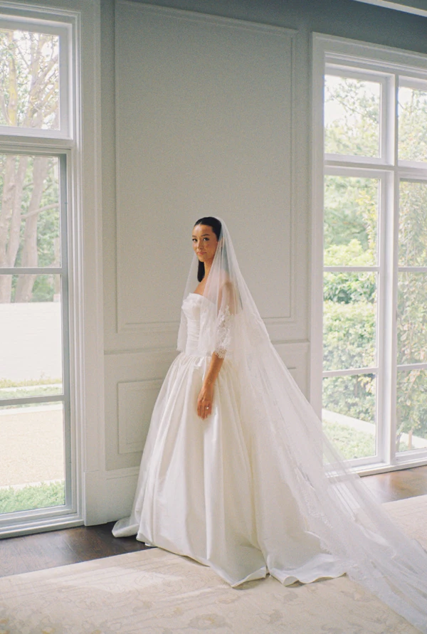 Evia Zachariah, wedding photographers in Melbourne, Australia — portfolio photo 3