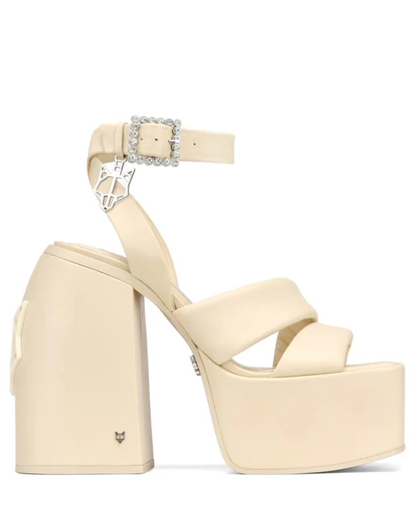 Where To Look for Platform Shoes: 11 Trendy Pairs
