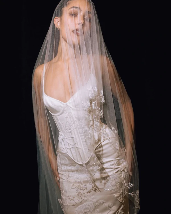 The Top Bride & Groom Style Trends for 2025 According to Pinterest