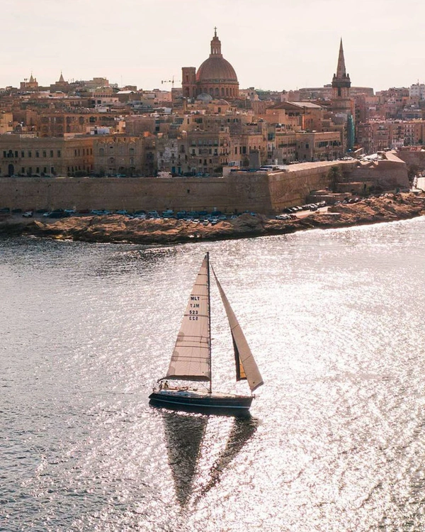 7 Dreamy Honeymoon Destinations in Europe