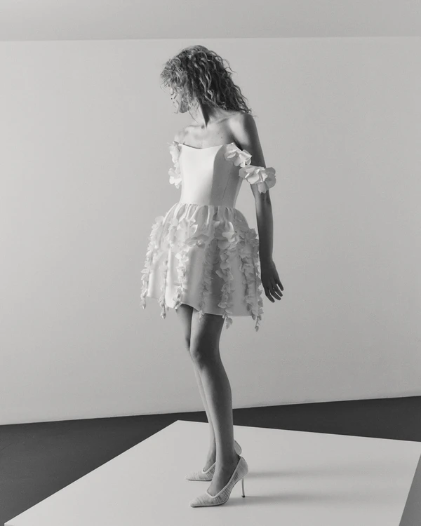 Viktor & Rolf Mariage Unveils Fall 2026 Bridal Collection
