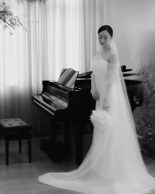 An Intimate Sustainable Wedding in China