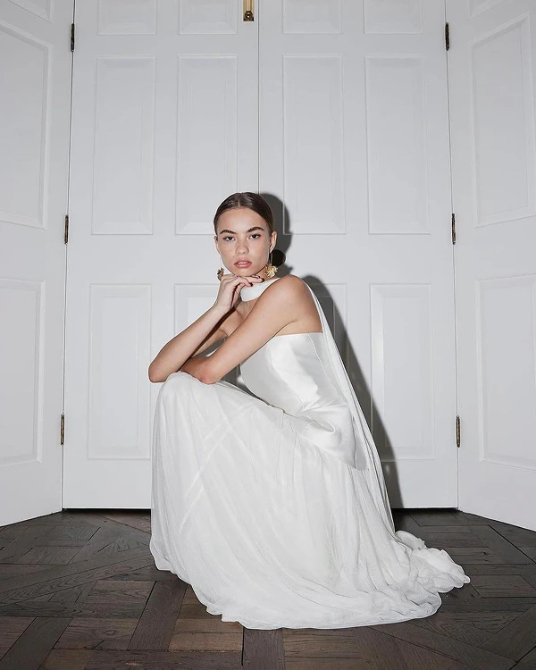 40 Chic Veil Alternatives: Trendy Bridal Accessories for a Modern Look