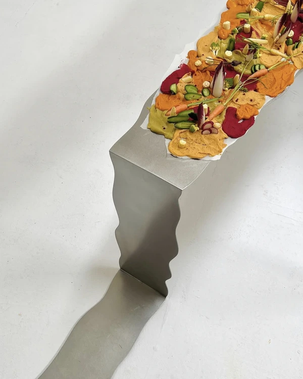 Trend: Modern Grazing Tables — photo 2