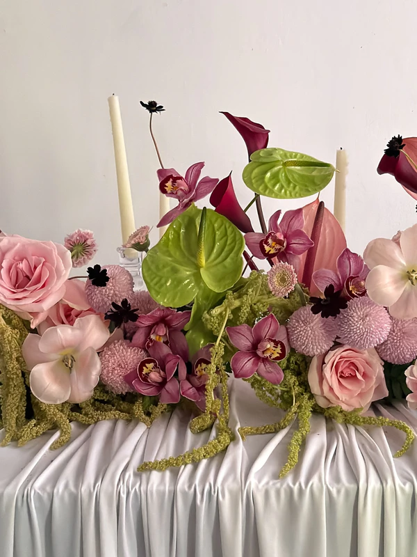 <a href="https://www.instagram.com/pollen.atelier/?hl=en">Pollen Atelier</a>