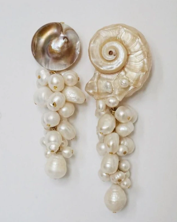 35 Ocean-Inspired Accessories to Complete Your Beach Bridal Look