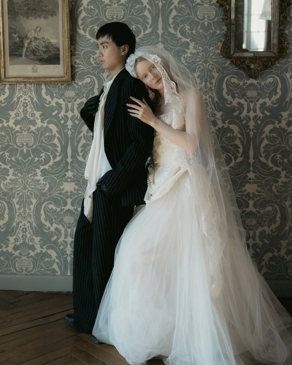 30 ChatGPT Prompts to Solve Every Wedding Planning Problem With Your Partner