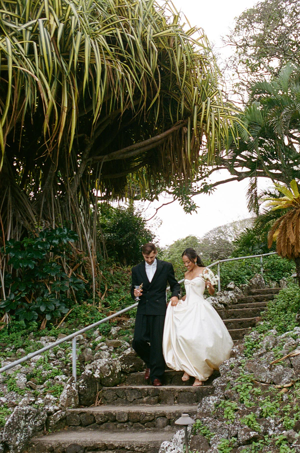 A Bold & Artfully Designed Wedding on the Lush Tropical Shores of Oahu, Hawaii