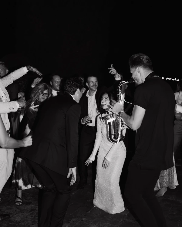 A Timeless & Intimately Elegant Tuscan Villa Wedding