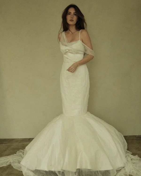 Best Wedding Dress Styles for Hourglass Body