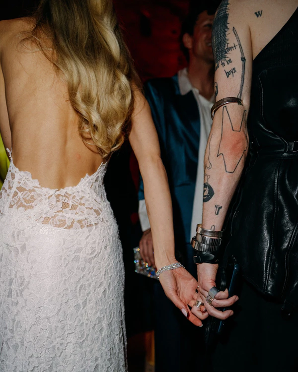 From Roman Garden Romance to a Red-Lit Nightclub at This Villa Aurelia Wedding