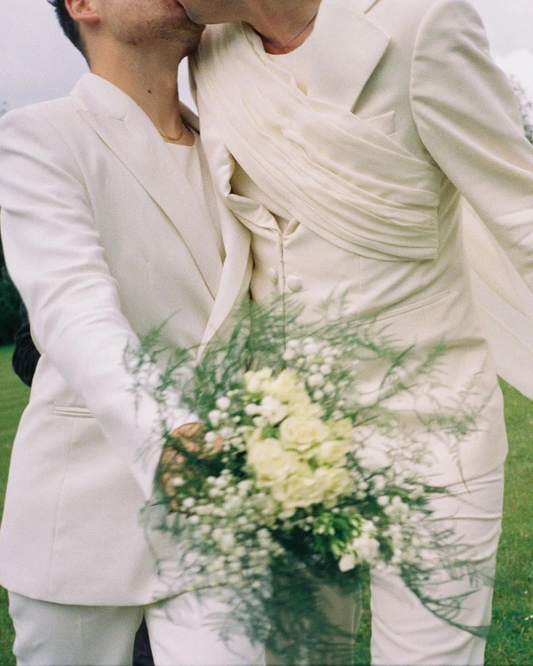 Everything to Know About Planning a Micro-Wedding