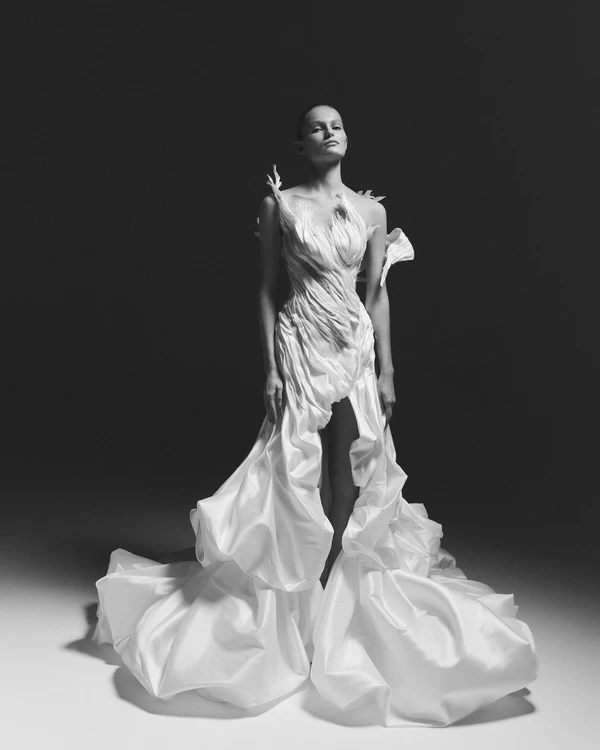 45 Strapless Wedding Dresses