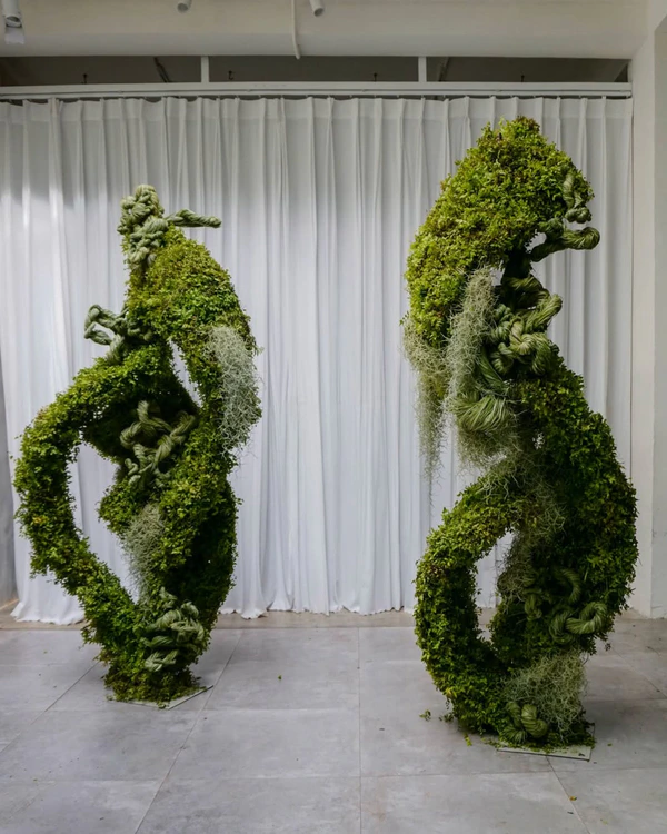 40 Creative Wedding Arch & Backdrop Ideas for an Unforgettable Ceremony