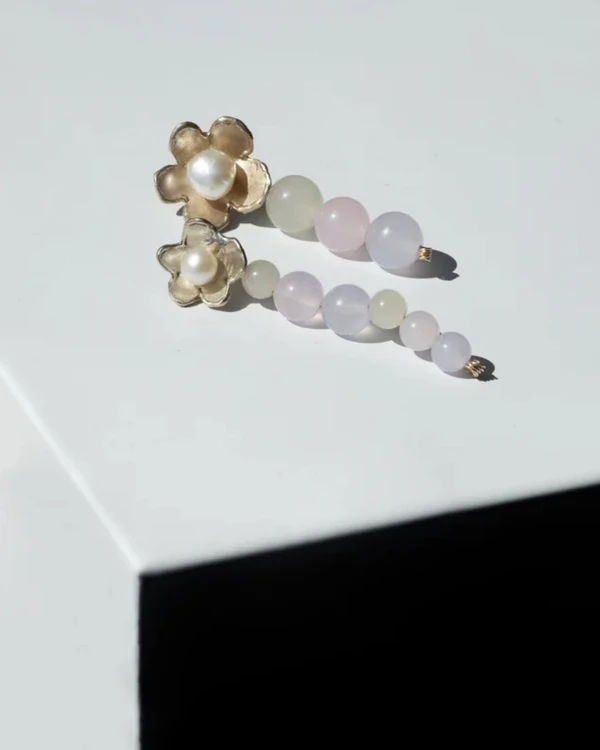 10 Floral Motif Jewelry