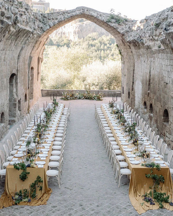 Renaissance-inspired Wedding at La Badia di Orvieto — photo 2