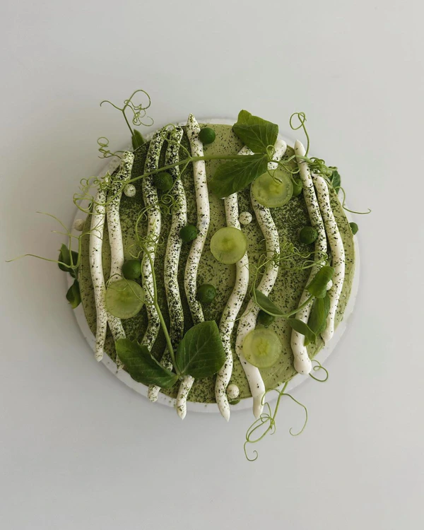 Pinterest Predicts: 9 Wedding Cake & Food Trends Set to Define 2026