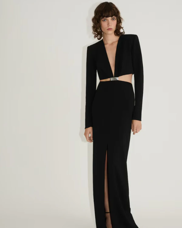 20 Chic Dresses Perfect for a Winter Wedding