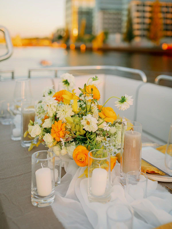 Vibrant City Elopement in Berlin