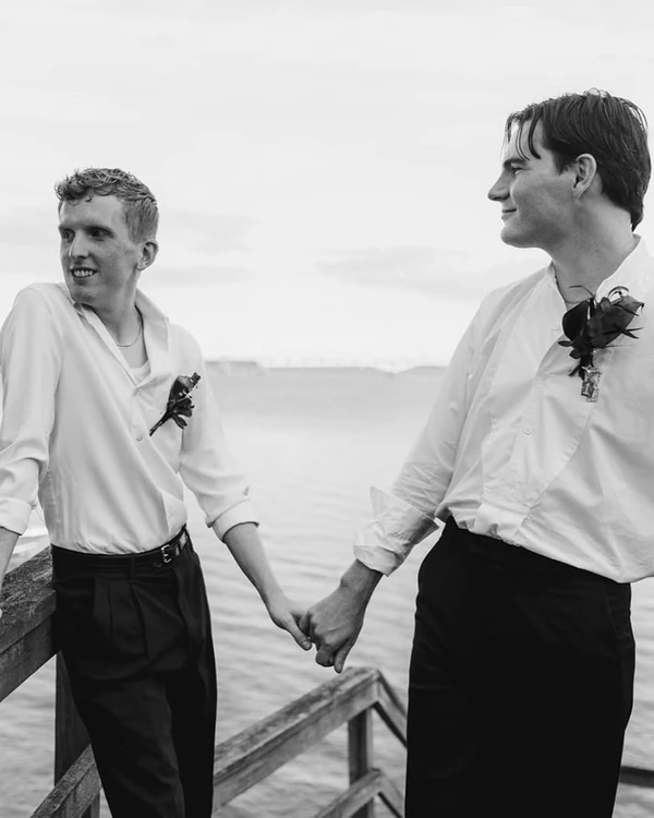 Photography: <a href="https://www.instagram.com/katethompsonweddings/p/CsHJbGjONYv/">Kate Thompson</a>