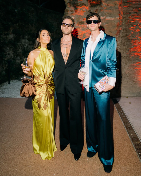 From Roman Garden Romance to a Red-Lit Nightclub at This Villa Aurelia Wedding