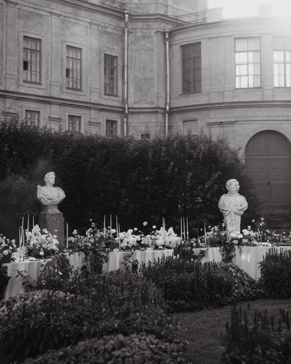 A Pride & Prejudice Inspired Wedding Set in a Romantic 18th-Century Palace Garden