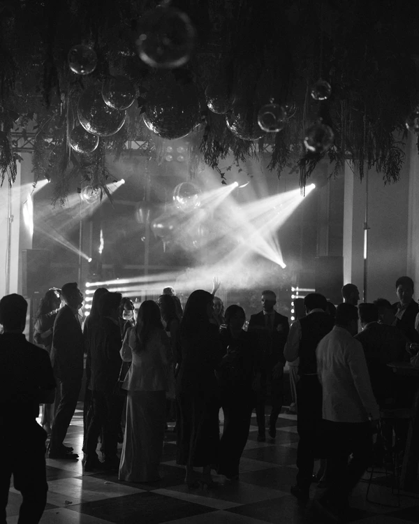 A Unique Fusion of Italian, Spanish & Chinese Cultures in this Chic Madrid Garden Wedding