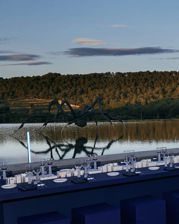 What to Consider When Booking Your Wedding Venue