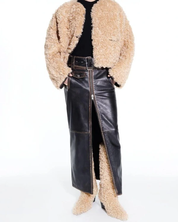 What to Wear to a Bridal Shower in Winter