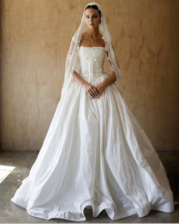 7 Gen Z Wedding Fashion Trends Redefining the Future of “I Do”