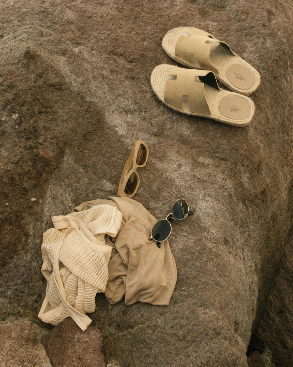 A Minimalist Seaside Wedding on the Breathtaking Island of Panarea, Sicily
