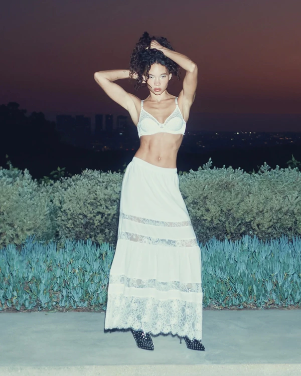 <a href="https://fleurdumal.com/collections/bridal-looks/products/juliet-lace-maxi-skirt-ivory#Slide_2">FLEUR DU MAL Skirt</a>, $348