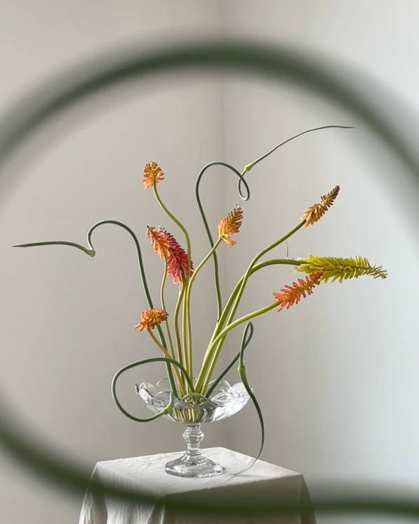 35 Ikebana-Inspired Floral Arrangement Ideas — photo 2