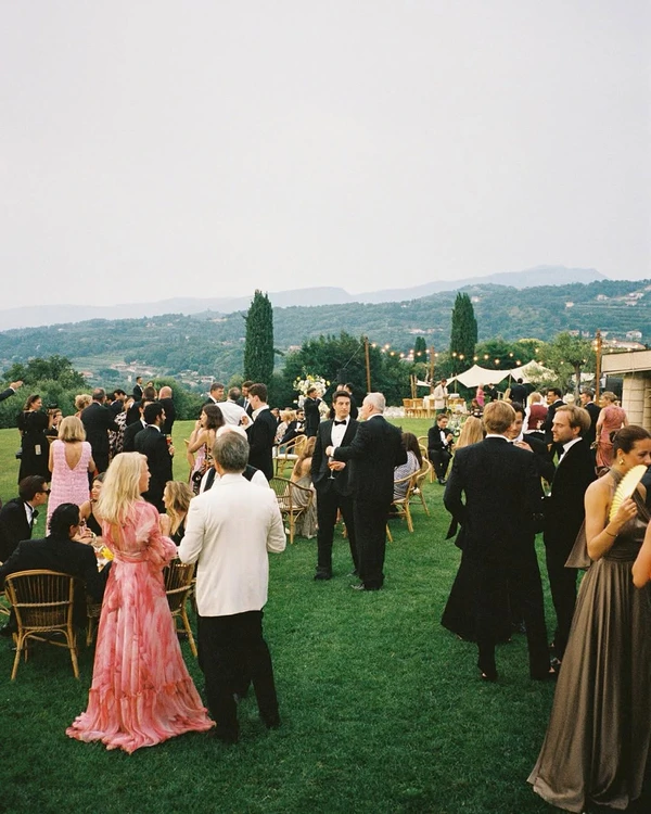 The Best and Most Auspicious Wedding Dates in 2026