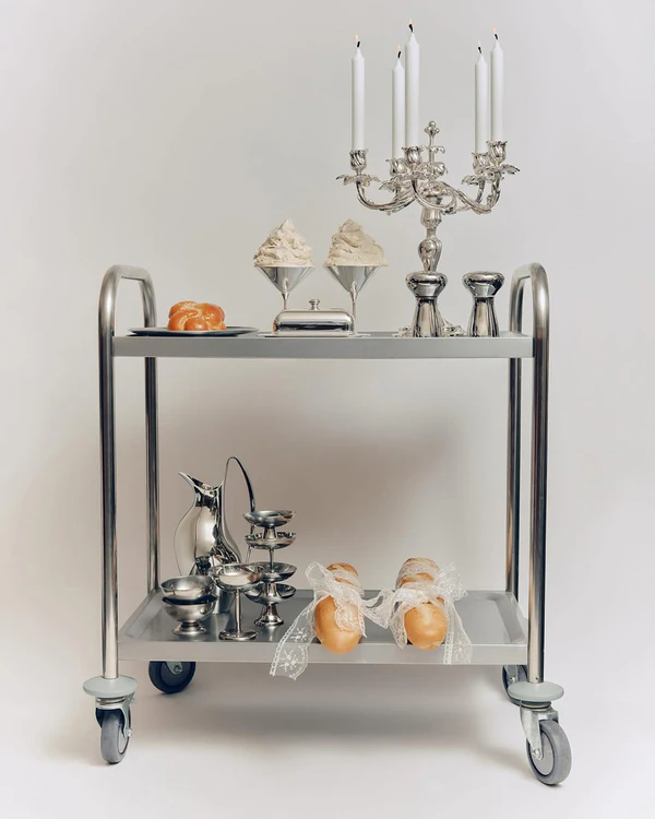 45 Creative Ways to Style & Display Food at Your Wedding