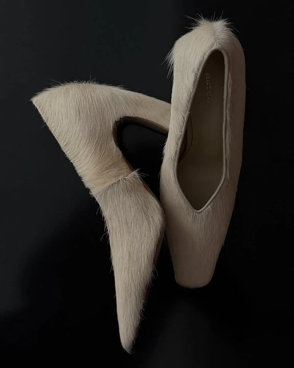 20 of the Season’s Chicest It-Girl Bridal Accessories