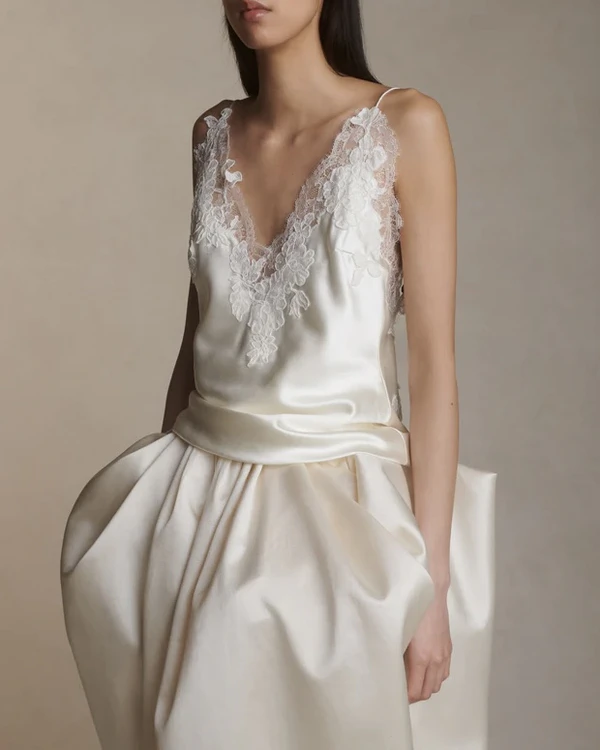Best Wedding Dress Styles for Smaller Chest